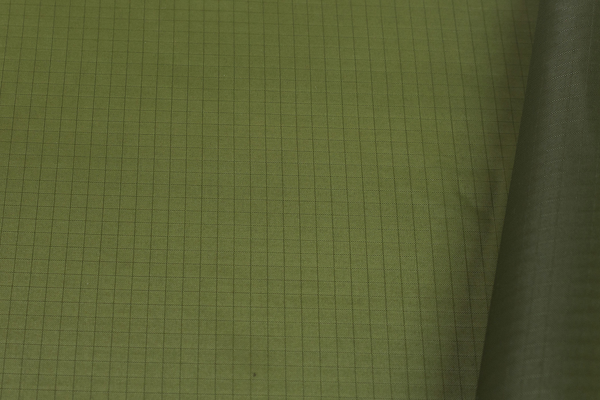 Dark Green (Camo Green CG483) 30 Denier Nylon Ripstop Parachute Fabric 1.1 oz. 66″ PIAC-44378 Type 3 $1.99 a yard