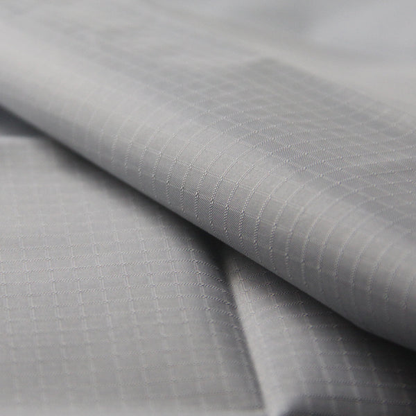 Gray Grey 26270 Soar Coat 30 Denier Nylon Silicone Coated Silnylon Ripstop Parachute Fabric 1.1 oz. DWR,  66 inch $1.99 a yard